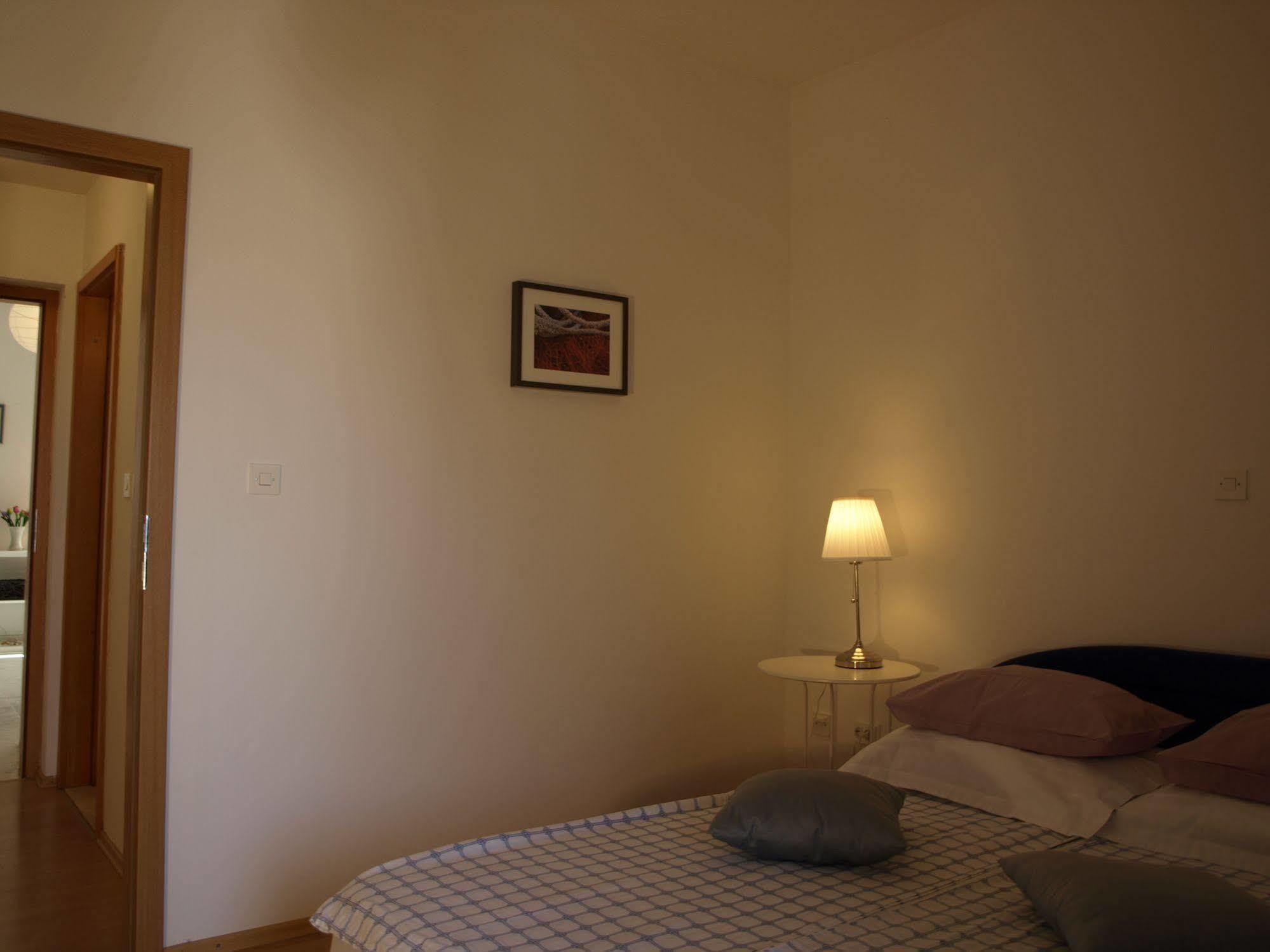 Apartments Issa Makarska Exteriör bild